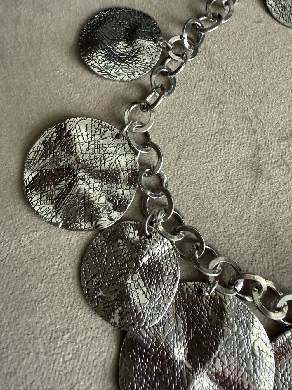 paparazzi Silver Hammered Disc Charm Statement Necklace